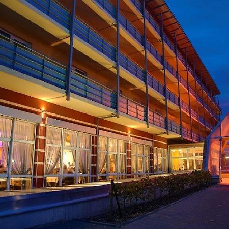 Kurhotel Pyramide Бад-Виндсхайм Экстерьер фото