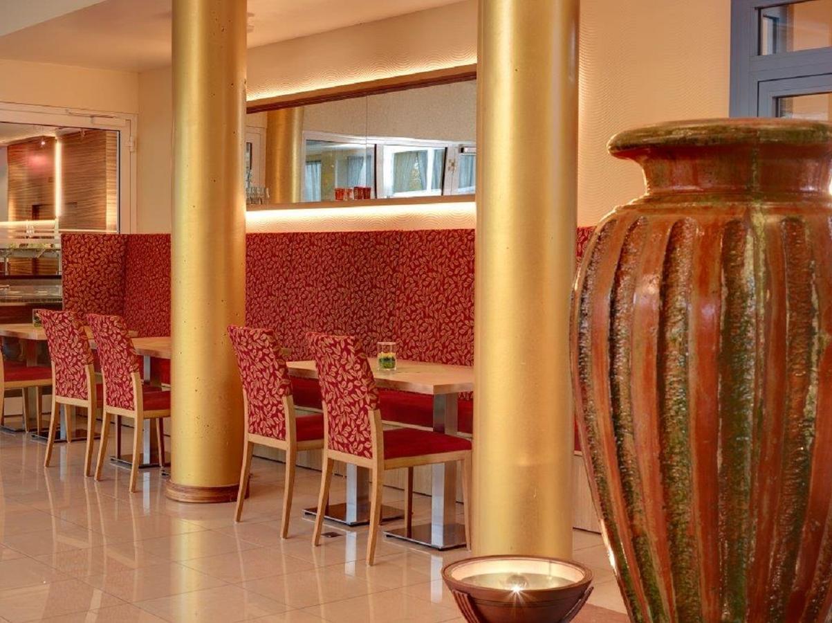 Kurhotel Pyramide Бад-Виндсхайм Экстерьер фото