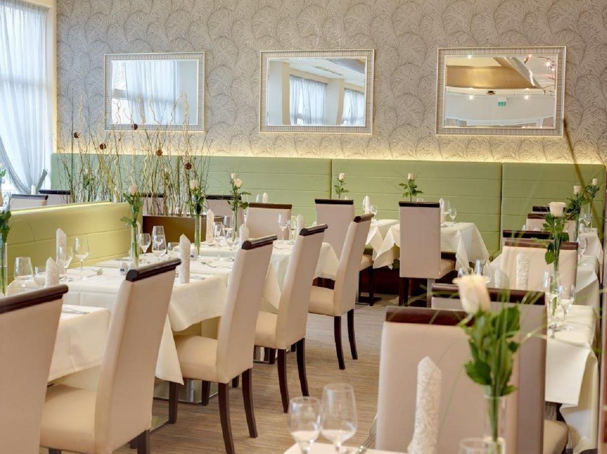 Kurhotel Pyramide Бад-Виндсхайм Экстерьер фото